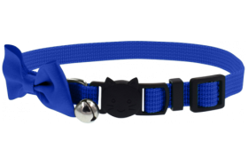 Blauwe kattenhalsband met strik en breakaway sluiting, verstelbaar en lichtgewicht, met bel voor charme en veiligheid.