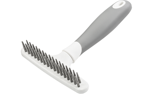 Râteau sous-poil pour chien, 32 dents métalliques, poignée ergonomique blanche, pour toilettage et poils morts.