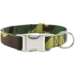 Collier chien à motif camouflage avec boucle métal pour gravure du nom du chien, 27-40 cm x 1,5 cm, avec anneau en D.