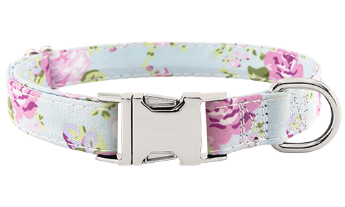 Collier chien à motif floral pastel avec boucle métal ajustable, 40-63 cm x 2 cm, avec anneau en D pour attacher la laisse.