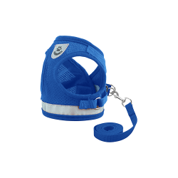 Blauwe reflecterende kattenharnas met bijpassende riem, naadloos en stijlvol, hoogwaardig nylon, veelzijdig en praktisch.