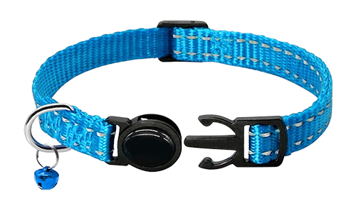 Collier pour chat bleu réfléchissant, ajustable 21-34 cm, 1 cm de large, nylon léger et réfléchissant.