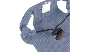 Casquette de Sport Respirante pour Chien pour l'Été Corgi portant un chapeau de sport bleu respirant, léger, boucle ajustable pour un ajustement sécurisé.