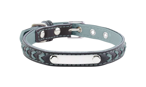 Gevlochten lichtblauwe hondenhalsband met ingebouwde ID-plaat voor naamgravure, 10,6 - 13,4 inch lang en 0,59 inch breed.
