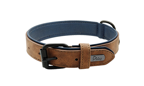 Collier chien en velours brun luxe, longueur 35-37 cm, avec boucle métallique noire et D-ring pour un look stylé.